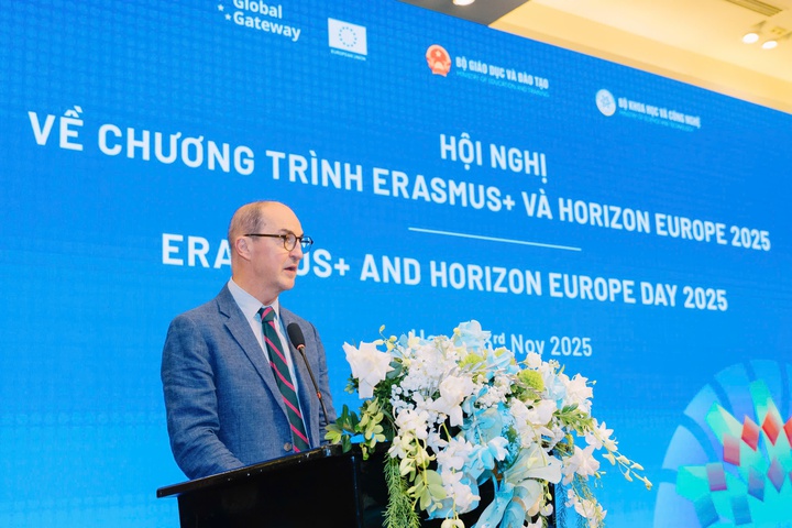 Việt Nam - EU nâng tầm hợp tác giáo dục và đổi mới sáng tạo: Erasmus+ và Horizon Europe mở ra tương lai số bền vững- Ảnh 2. Việt Nam - EU nâng tầm hợp tác giáo dục và đổi mới sáng tạo: Erasmus+ và Horizon Europe mở ra tương lai số bền vững- Ảnh 2.