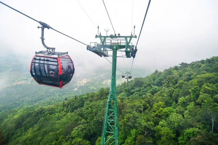 Chuyển đổi số hành chính công là chìa khóa nâng sức cạnh tranh cho Tây Ninh - Ảnh 1.