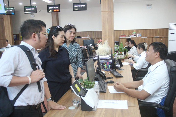 Khánh Hòa đẩy mạnh đổi mới sáng tạo và chuyển đổi số- Ảnh 1.