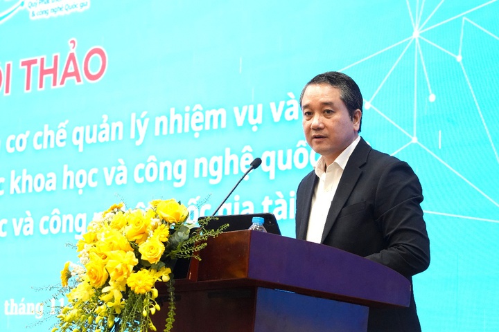 Hoàn thiện cơ chế quản lý và nâng cao năng lực KH&CN quốc gia theo tinh thần đổi mới của Luật KH,CN&ĐMST 2025- Ảnh 2. Hoàn thiện cơ chế quản lý và nâng cao năng lực KH&CN quốc gia theo tinh thần đổi mới của Luật KH,CN&ĐMST 2025- Ảnh 2.