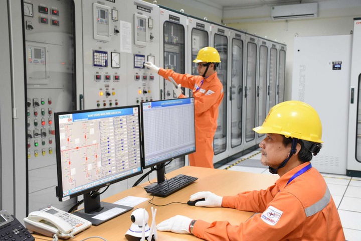  "Cầu nối số" giữa ngành điện và người dân - Ảnh 1.