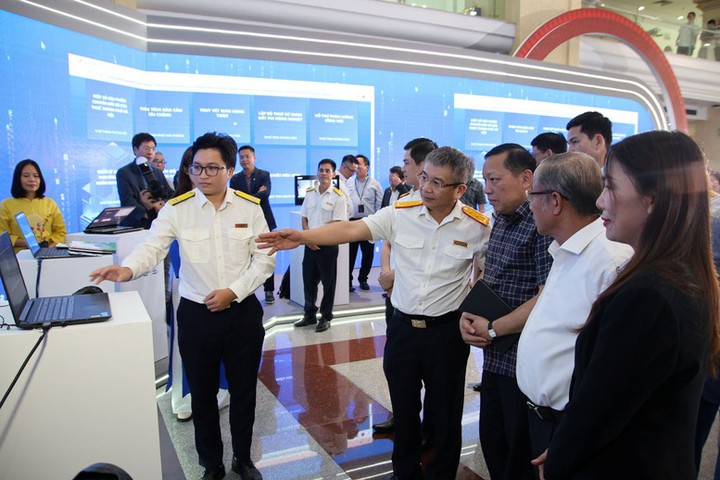  Ngành dệt may "khát" vốn cho chuyển đổi xanh - Ảnh 1.