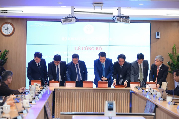 Tài trợ hơn 300 đề tài khoa học theo phương thức mới - Ảnh 2.