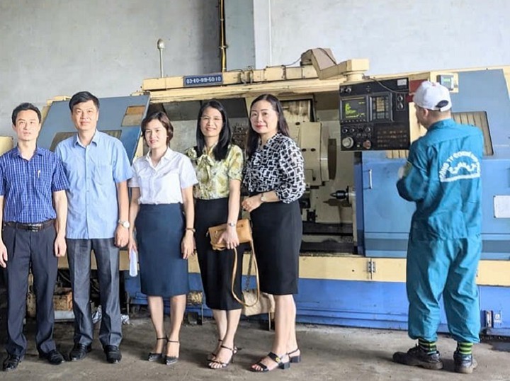 Khoa học công nghệ "Chìa khóa vàng" nâng cao sức cạnh tranh nông sản Ninh Bình - Ảnh 2.