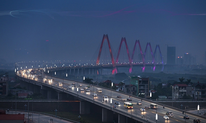 Hoàn thiện hệ thiết bị nghiên cứu tác động của môi trường chiếu sáng nhân tạo đối với thị giác và sức khỏe con người - Ảnh 1.