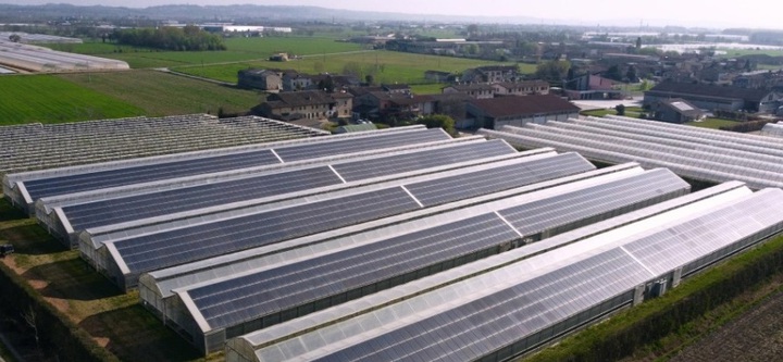 Hoàn thiện module cửa sổ điều tiết ánh sáng và tích trữ năng lượng mặt trời cho nhà kính - Ảnh 1.