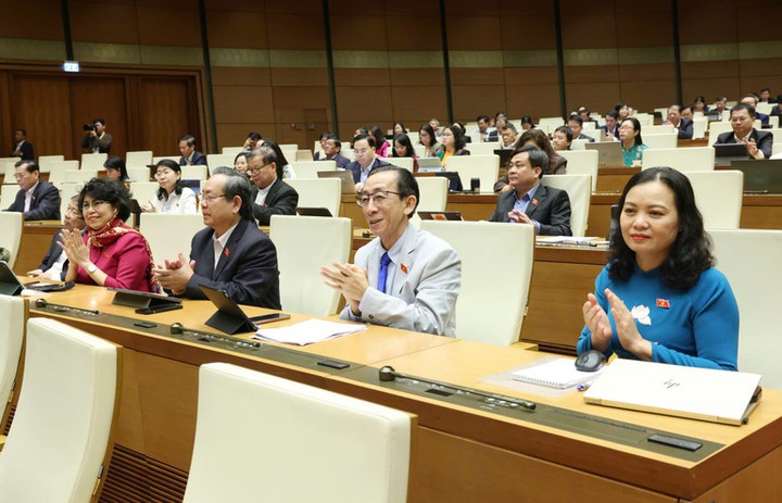 Ho&agrave;n thiện thể chế cho tiến tr&igrave;nh chuyển đổi số quốc gia - Ảnh 3.