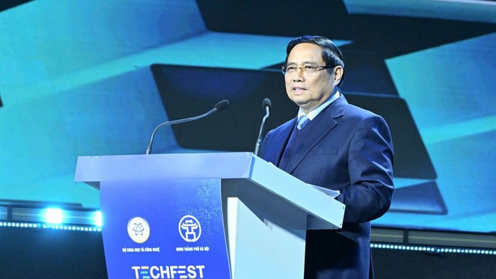Viet Nam to become attractive destination for tech talent, innovative startups: PM - Ảnh 1.