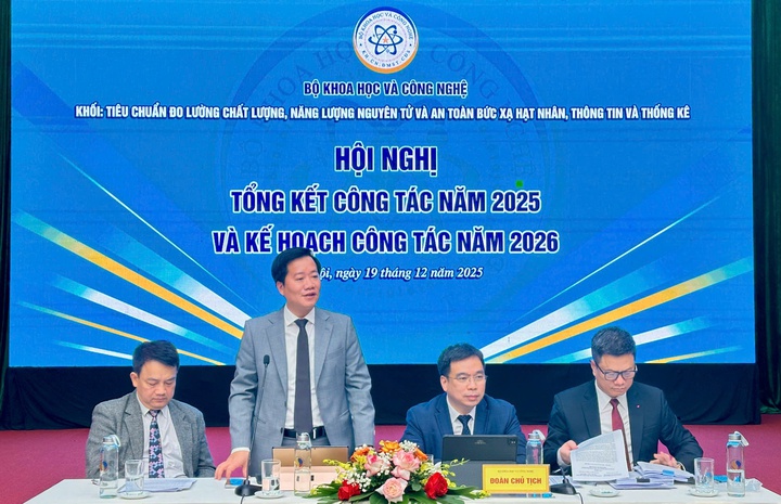 Bộ trưởng Nguyễn Mạnh H&ugrave;ng: Dữ liệu, ti&ecirc;u chuẩn v&agrave; an to&agrave;n hạt nh&acirc;n l&agrave; nền m&oacute;ng cho ph&aacute;t triển KH&CN- Ảnh 3.