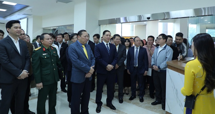 Khai trương bộ phận một cửa Bộ Khoa học v&agrave; C&ocirc;ng nghệ - c&ocirc;ng tr&igrave;nh ch&agrave;o mừng Đại hội Đại biểu to&agrave;n quốc lần thứ XIV của Đảng- Ảnh 5.