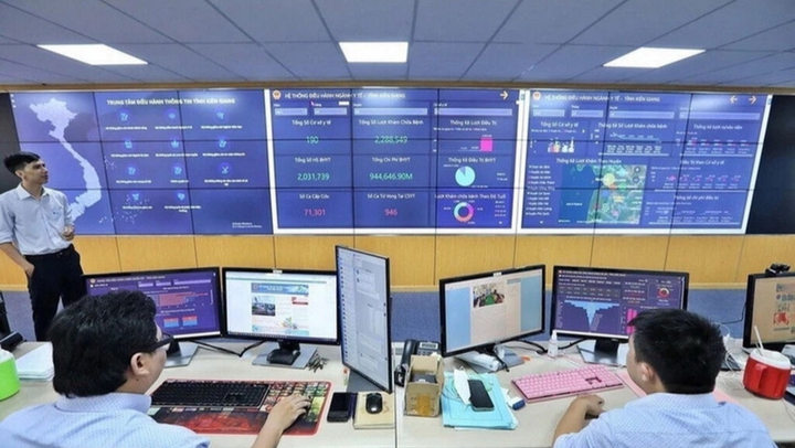 Hà Nội chỉ ra 7 “điểm nghẽn” cản trở tiến độ Nghị quyết 57 và yêu cầu chuyển ngay sang trạng thái hành động - Ảnh 1.