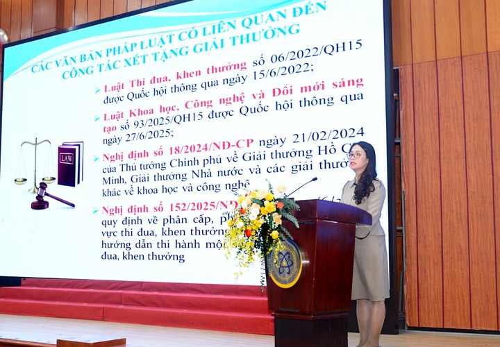 L&agrave;m r&otilde; cơ sở ph&aacute;p l&yacute;, quy tr&igrave;nh x&eacute;t tặng Giải thưởng Hồ Ch&iacute; Minh, Giải thưởng Nh&agrave; nước về KH&CN - Ảnh 1.