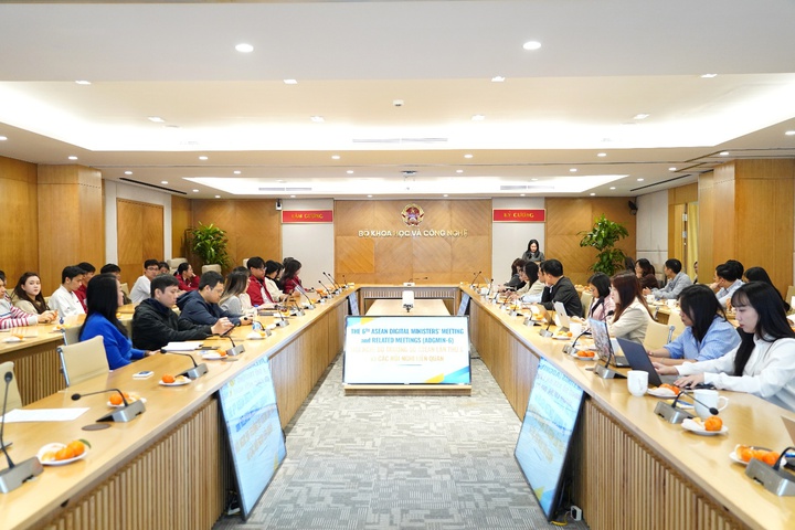 Tập huấn c&aacute;n bộ th&aacute;p t&ugrave;ng, t&igrave;nh nguyện vi&ecirc;n phục vụ Hội nghị Bộ trưởng Số ASEAN lần thứ 6- Ảnh 1.