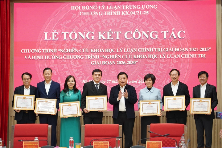 Chương tr&igrave;nh &ldquo;Nghi&ecirc;n cứu khoa học l&yacute; luận ch&iacute;nh trị giai đoạn 2021-2025&rdquo;: Ghi dấu chặng đường nghi&ecirc;n cứu l&yacute; luận ch&iacute;nh trị phục vụ Đại hội XIV- Ảnh 6.