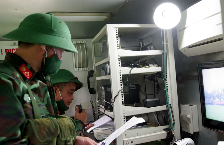 Bảo đảm th&ocirc;ng tin li&ecirc;n lạc trong thi&ecirc;n tai v&agrave; tiến độ triển khai dịch vụ viễn th&ocirc;ng vệ tinh tại Việt Nam - Ảnh 1.