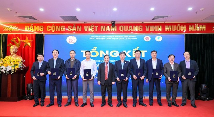 35 c&aacute;n bộ l&atilde;nh đạo cấp Vụ trưởng Bộ KH&CN tốt nghiệp Gov.miniMBA 2025- Ảnh 3.