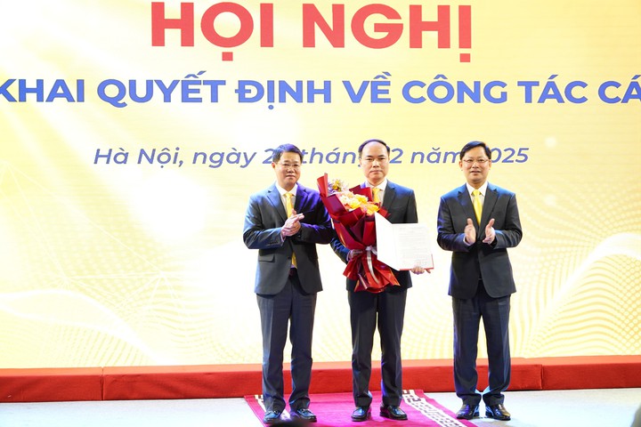 Tổng c&ocirc;ng ty Bưu điện Việt Nam: Lấy c&ocirc;ng nghệ v&agrave; đổi mới s&aacute;ng tạo l&agrave; động lực tăng trưởng giai đoạn ph&aacute;t triển mới- Ảnh 6.