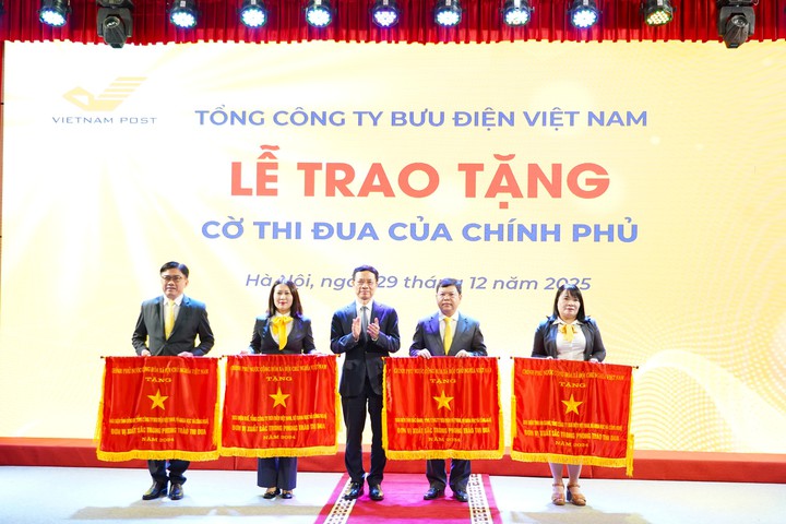 Tổng c&ocirc;ng ty Bưu điện Việt Nam: Lấy c&ocirc;ng nghệ v&agrave; đổi mới s&aacute;ng tạo l&agrave; động lực tăng trưởng giai đoạn ph&aacute;t triển mới- Ảnh 7.