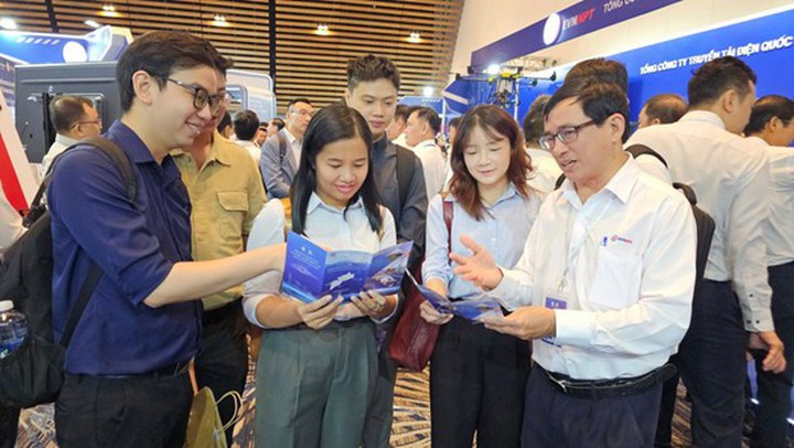 EVNSPC gây ấn tượng tại Hội nghị khoa học công nghệ ngành Điện lực toàn quốc - Ảnh 4.