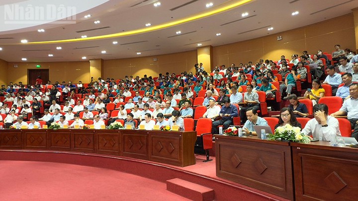 Vĩnh Long: Phối hợp chuyển giao ứng dụng khoa học-công nghệ phục vụ phát triển kinh tế-xã hội - Ảnh 1.