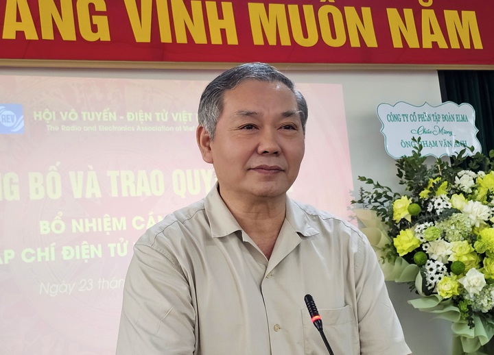Nhà báo Phạm Văn Anh được bổ nhiệm làm Phó Tổng Biên tập Tạp chí Điện tử và Ứng dụng - Ảnh 2.