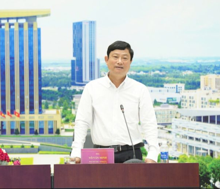 Đoàn công tác của Bộ Khoa học và Công nghệ khảo sát, làm việc tại Bình Dương về phát triển công nghiệp công nghệ số - Ảnh 2.