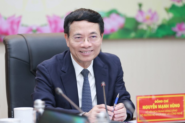 Bộ trưởng Nguyễn Mạnh Hùng: PTIT muốn lớn nhanh thì phải hợp tác - Ảnh 4.