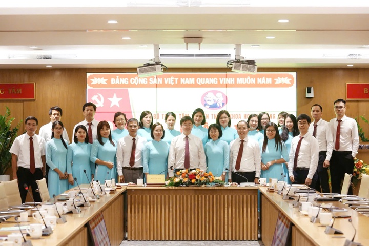 Chi bộ Trung tâm Truyền thông KH&CN: Khẳng định vai trò nòng cốt trong công tác truyền thông KHCN,ĐMST&CĐS quốc gia - Ảnh 6.