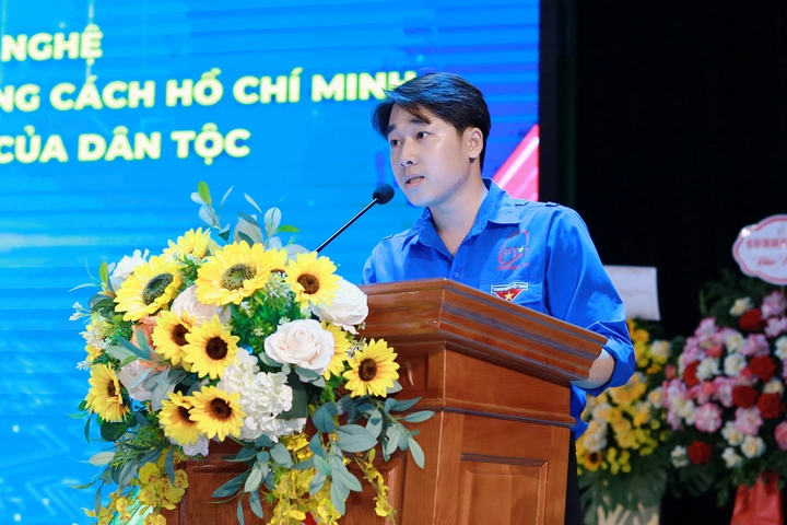 Phát huy vai trò của thanh niên trong học tập và làm theo tư tưởng đạo đức, phong cách Hồ Chí Minh trong kỷ nguyên vươn mình của dân tộc- Ảnh 3. Phát huy vai trò của thanh niên trong học tập và làm theo tư tưởng đạo đức, phong cách Hồ Chí Minh trong kỷ nguyên vươn mình của dân tộc- Ảnh 3.