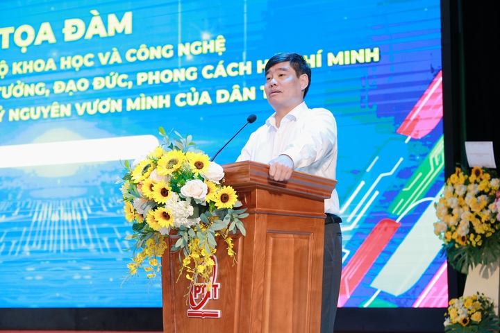 Phát huy vai trò của thanh niên trong học tập và làm theo tư tưởng đạo đức, phong cách Hồ Chí Minh trong kỷ nguyên vươn mình của dân tộc- Ảnh 2. Phát huy vai trò của thanh niên trong học tập và làm theo tư tưởng đạo đức, phong cách Hồ Chí Minh trong kỷ nguyên vươn mình của dân tộc- Ảnh 2.