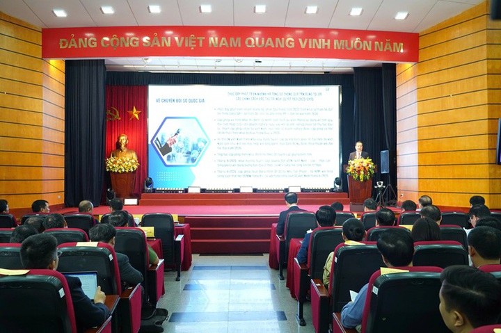 Bộ Khoa học và Công nghệ sơ kết công tác 6 tháng đầu năm 2025 - Ảnh 2.