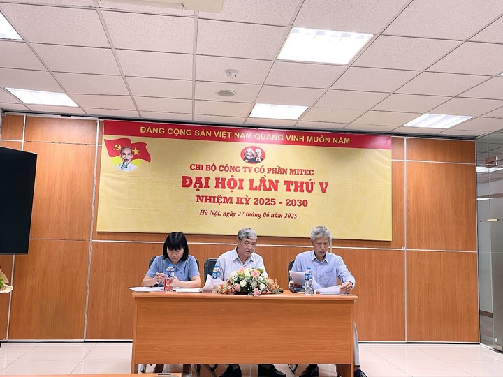 Chi bộ Công ty MITEC: Giữ vững vai trò hạt nhân chính trị, dẫn dắt doanh nghiệp tăng trưởng bền vững- Ảnh 2. Chi bộ Công ty MITEC: Giữ vững vai trò hạt nhân chính trị, dẫn dắt doanh nghiệp tăng trưởng bền vững- Ảnh 2.