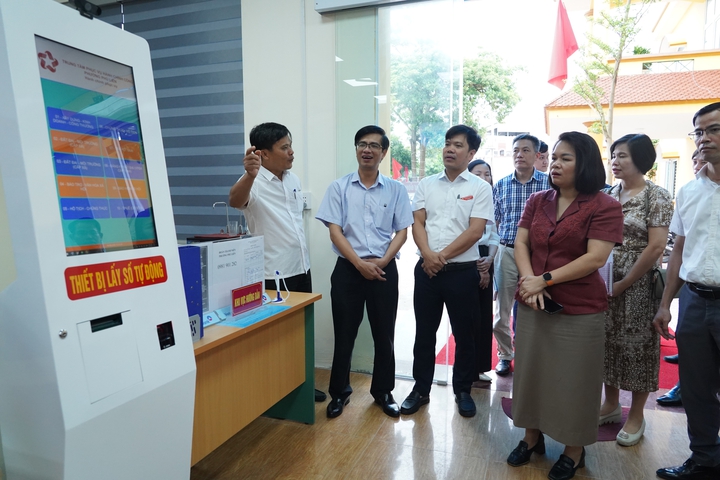 Đoàn công tác Bộ KH&CN làm việc tại TP Hải Phòng về vận hành chính quyền địa phương hai cấp - Ảnh 4.
