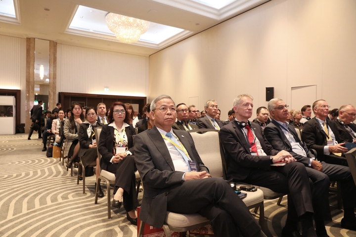 CMC chia sẻ tầm nhìn kinh tế số Việt Nam tại Diễn đàn xúc tiến đầu tư Việt – Anh - Ảnh 2.