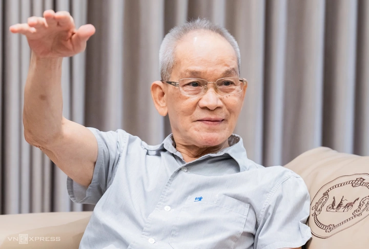 TS Mai Liêm Trực: 'Không cạnh tranh, khó bứt phá' - Ảnh 2.