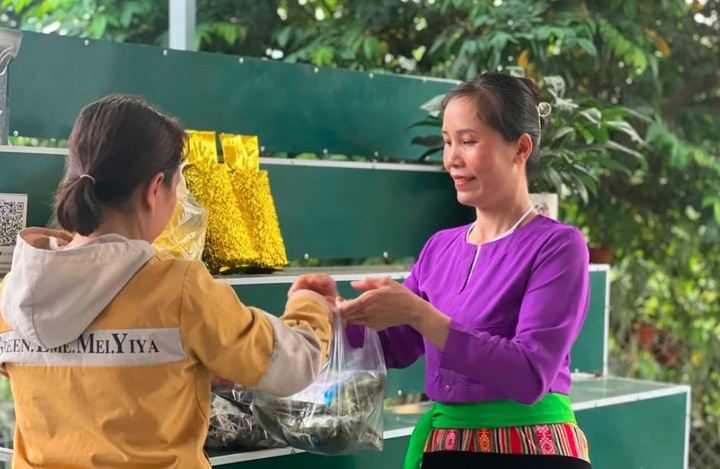 Phú Thọ: Hành trình vươn lên thoát nghèo từ "thông tin số" của phụ nữ vùng sâu, vùng xa - Ảnh 2.