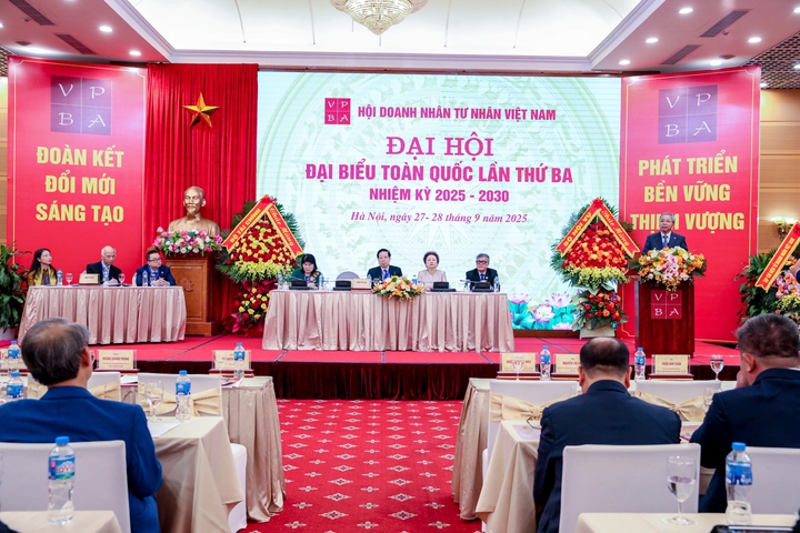 Ông Nguyễn Trung Chính: Doanh nghiệp tư nhân phải dấn thân mạnh mẽ vào AI, R&D và hội nhập toàn cầu - Ảnh 1.