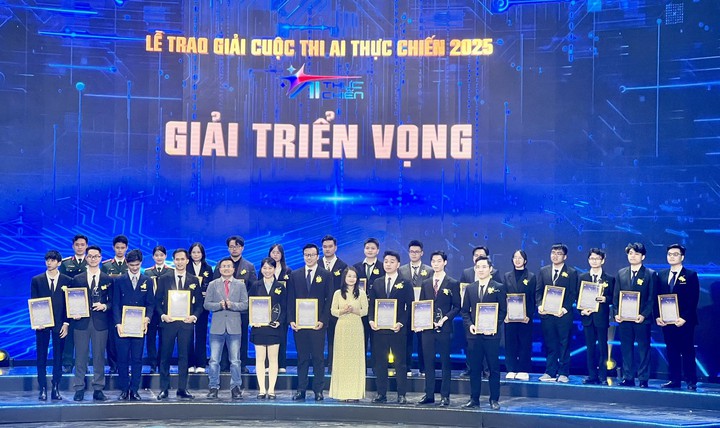 Trao Giải thưởng Cuộc thi “AI Thực chiến 2025”: Trí tuệ Việt - Kiến tạo tương lai số- Ảnh 2. Trao Giải thưởng Cuộc thi “AI Thực chiến 2025”: Trí tuệ Việt - Kiến tạo tương lai số- Ảnh 2.