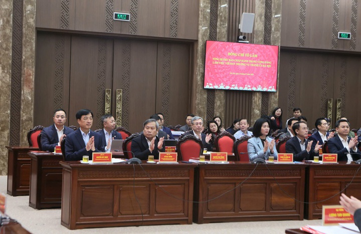 Hà Nội lấy khoa học, công nghệ, đổi mới sáng tạo và kinh tế số làm động lực tăng trưởng chủ đạo - Ảnh 2.