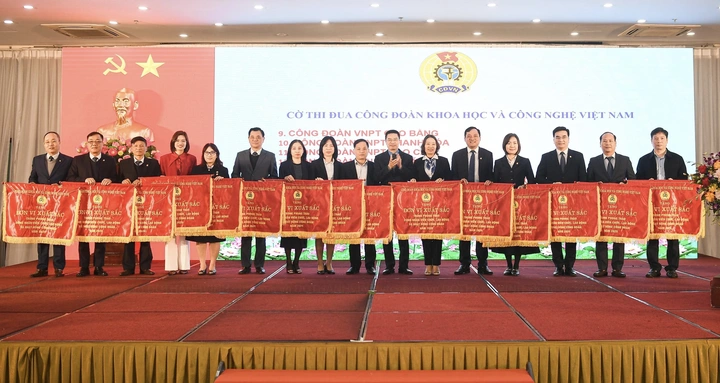 C&ocirc;ng đo&agrave;n KH&CN Việt Nam: Đổi mới mạnh mẽ, lấy chuyển đổi số v&agrave; ph&aacute;t triển nguồn nh&acirc;n lực l&agrave;m trọng t&acirc;m- Ảnh 6.