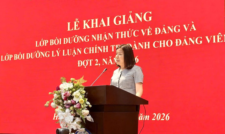 Đảng ủy Bộ KH&CN khai giảng hai lớp bồi dưỡng về Đảng năm 2026 - Ảnh 1.