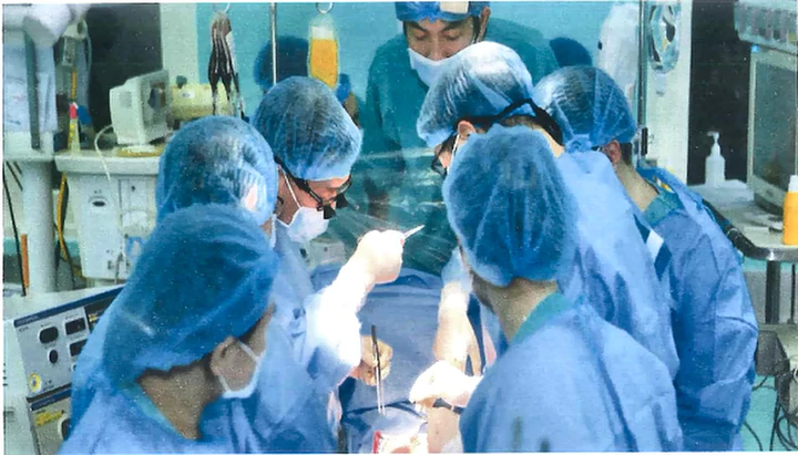 Từ ph&ograve;ng mổ đến mạng lưới gh&eacute;p gan Việt Nam- Ảnh 3.