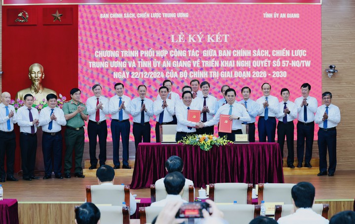 Kết nối nghiên cứu, thúc đẩy phát triển khoa học, công nghệ, đổi mới sáng tạo và chuyển đổi số- Ảnh 3.