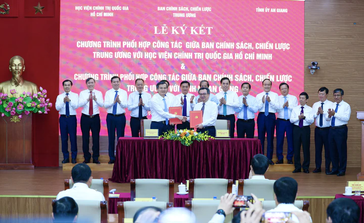 Kết nối nghiên cứu, thúc đẩy phát triển khoa học, công nghệ, đổi mới sáng tạo và chuyển đổi số- Ảnh 2.