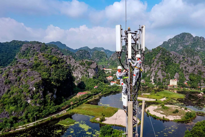 Viễn th&ocirc;ng Việt Nam tăng tốc, từ phủ s&oacute;ng đến hạ tầng số thế hệ mới- Ảnh 1.