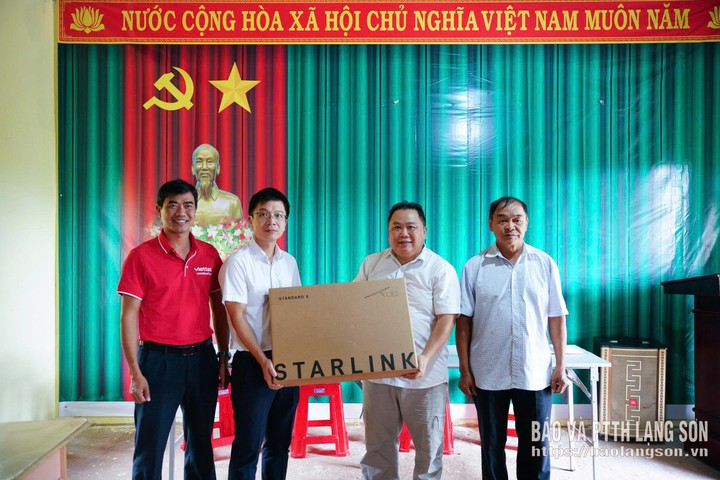 Internet vệ tinh mở kết nối số đến thôn bản tỉnh Lạng Sơn- Ảnh 1.