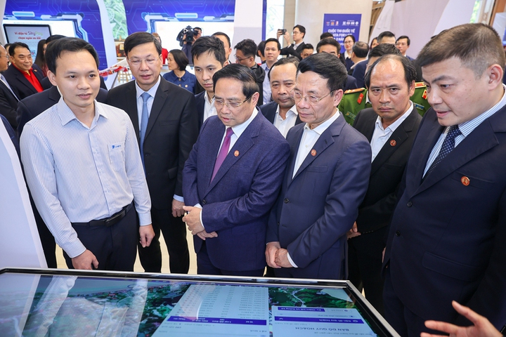 Một năm triển khai Nghị quyết 57: Tạo thế và lực mới cho quốc gia số, khơi dậy đổi mới sáng tạo- Ảnh 2. Một năm triển khai Nghị quyết 57: Tạo thế và lực mới cho quốc gia số, khơi dậy đổi mới sáng tạo- Ảnh 2.