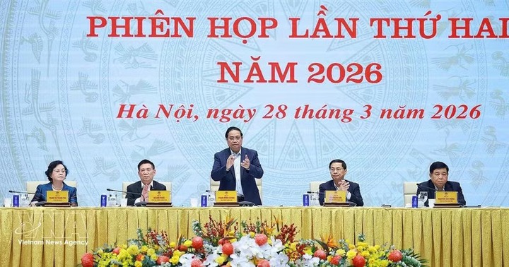 PM urges breakthrough push for double-digit growth in science, technology - Ảnh 1.