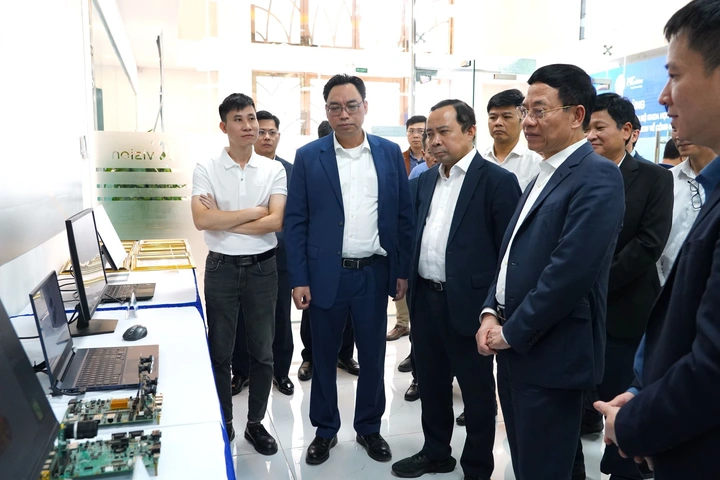 C&ocirc;ng nghệ kh&ocirc;ng tự tạo tăng trưởng, thay đổi vận h&agrave;nh mới quyết định - Ảnh 1.