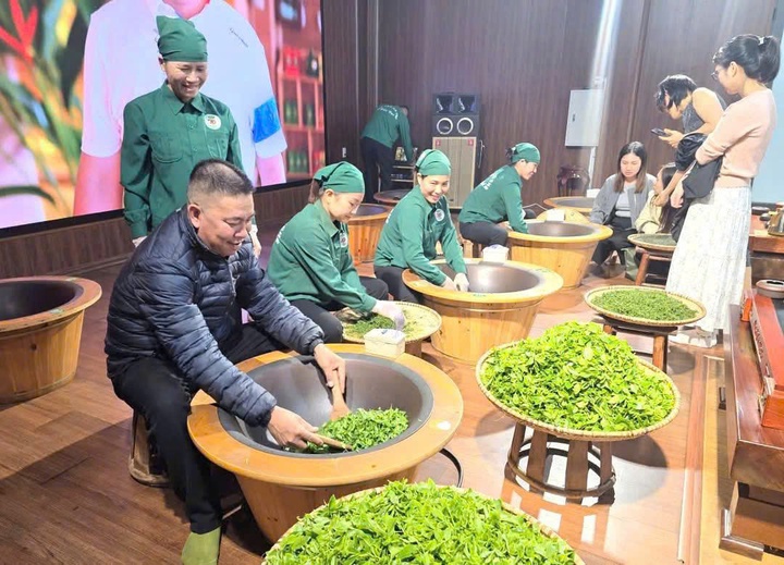 Th&aacute;i Nguy&ecirc;n th&uacute;c đẩy khoa học, c&ocirc;ng nghệ v&agrave; chuyển đổi số trong x&acirc;y dựng n&ocirc;ng th&ocirc;n mới- Ảnh 2.